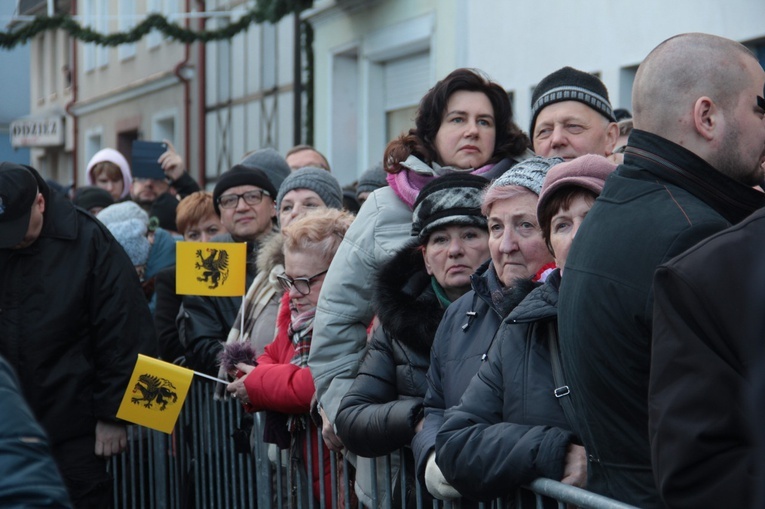 Prezydent RP odsłonił pamiątkowe tablice w Pucku cz. 2