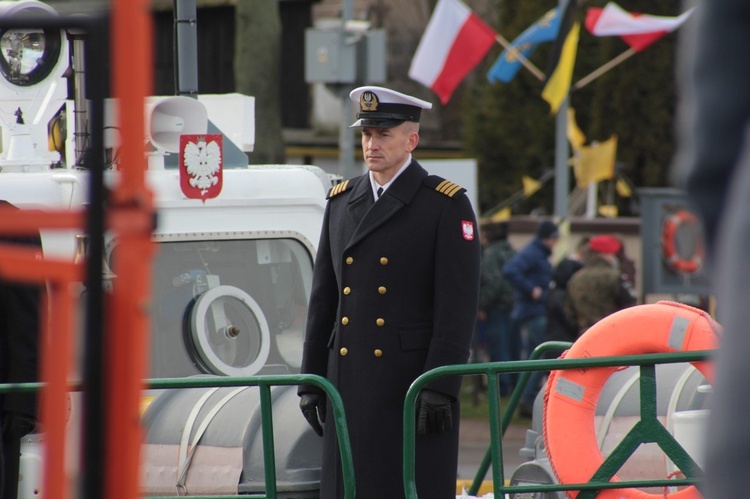 Prezydent Andrzej Duda w puckim porcie