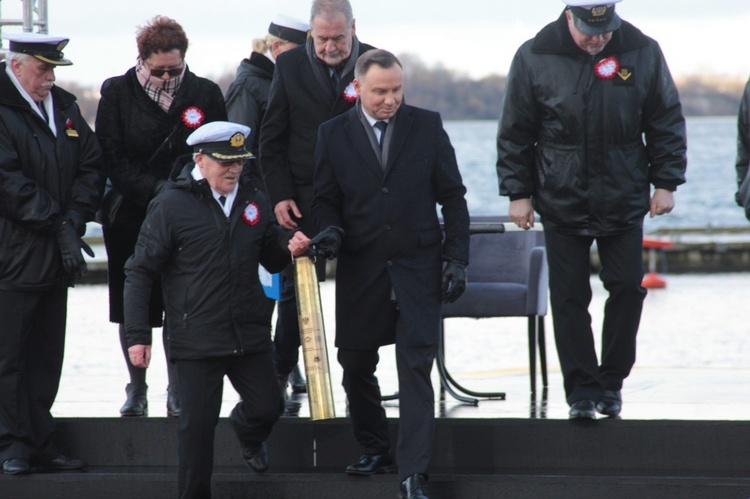 Prezydent Andrzej Duda w puckim porcie