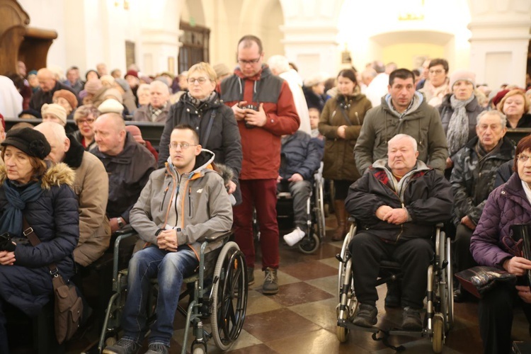 Spotkanie chorych i osób starszych w Sandomierzu 