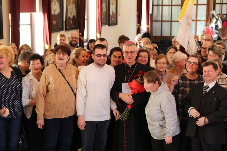 Dzień Chorego i 14. rocznica sakry biskupa Andrzeja Siemieniewskiego