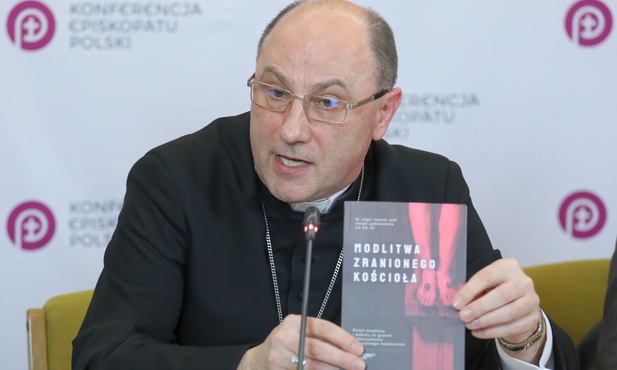 Prymas o inicjatywach pomocy zranionym w Kościele
