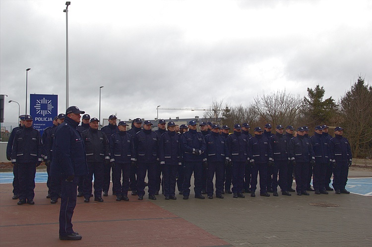 Policjanci z gdyńskiego Wiczlina w nowym komisariacie