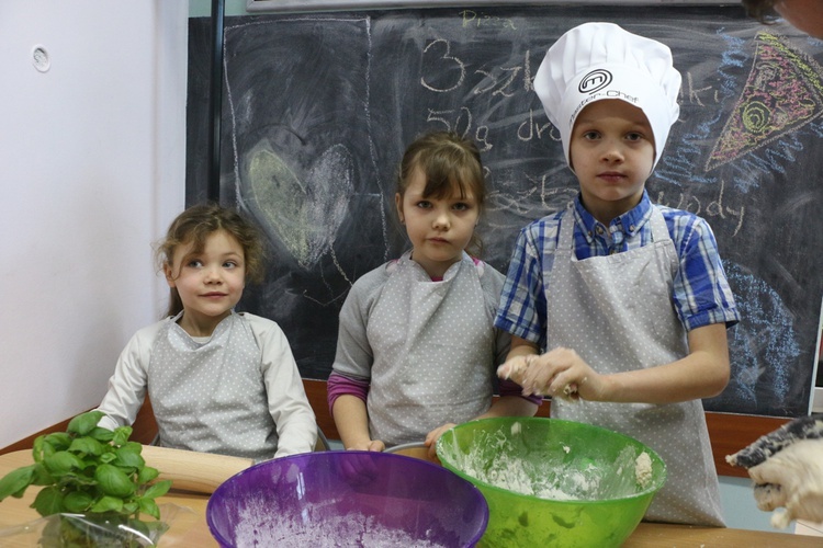 Nowa kuchnia w Klubowym Centrum Aktywności Dzieci i Młodzieży Caritas