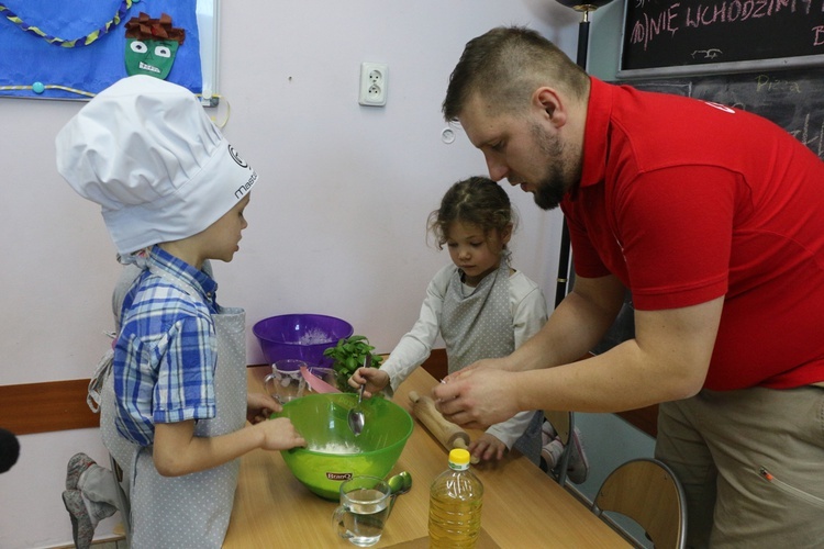 Nowa kuchnia w Klubowym Centrum Aktywności Dzieci i Młodzieży Caritas