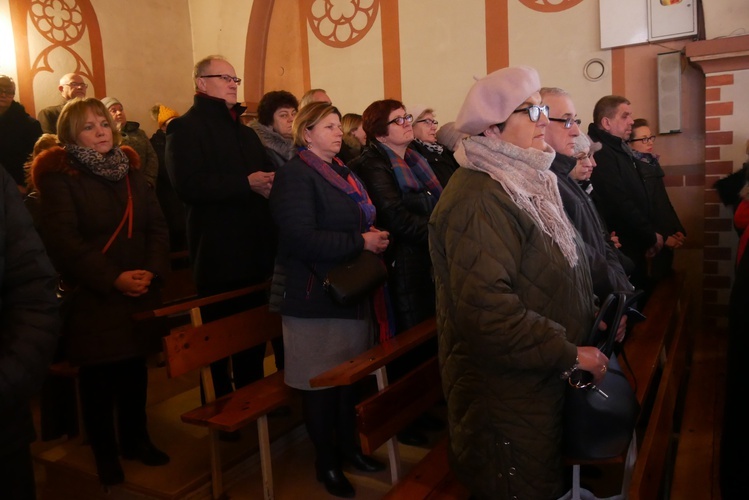 Pogrzeb śp. ks. kan. Franciszka Lisińskiego