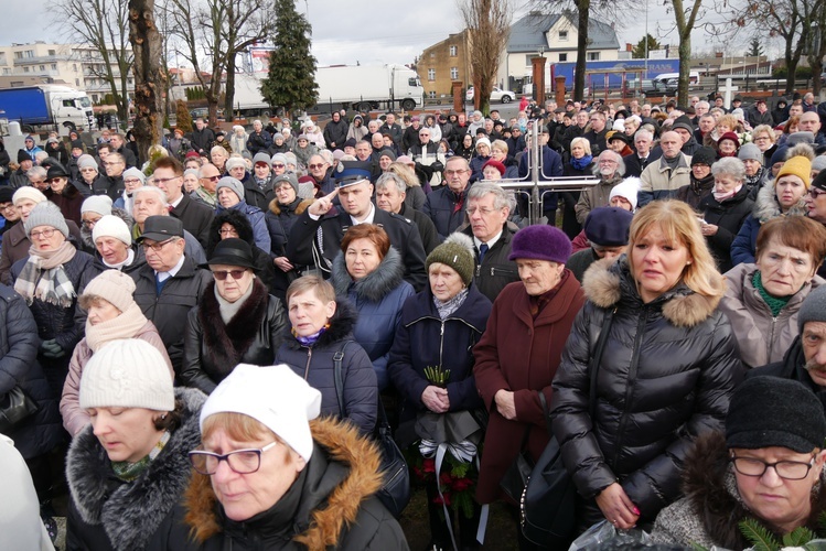 Pogrzeb śp. ks. kan. Franciszka Lisińskiego