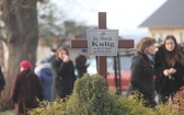 Ostatnie pożegnanie śp. ks. Marka Kuliga w Simoradzu