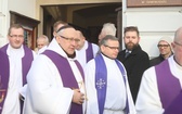 Ostatnie pożegnanie śp. ks. Marka Kuliga w Simoradzu