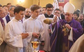 Ostatnie pożegnanie śp. ks. Marka Kuliga w Simoradzu