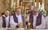 Ostatnie pożegnanie śp. ks. Marka Kuliga w Simoradzu