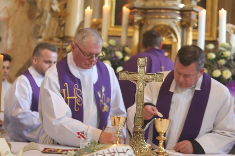 Ostatnie pożegnanie śp. ks. Marka Kuliga w Simoradzu