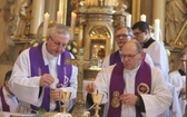 Ostatnie pożegnanie śp. ks. Marka Kuliga w Simoradzu