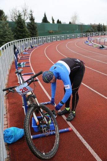 Zmagania triathlonistów 