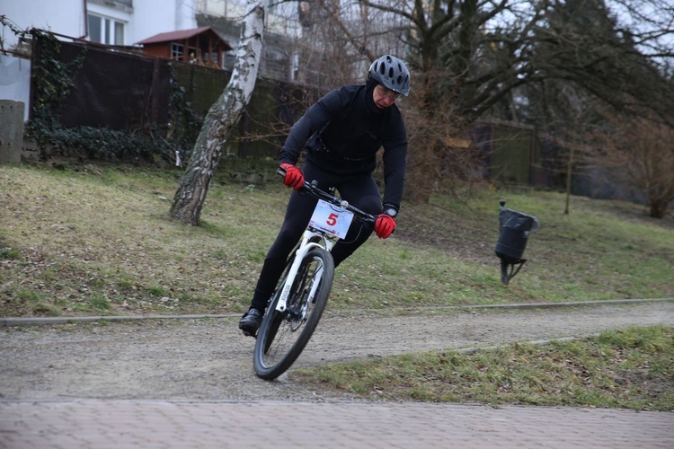 Zmagania triathlonistów 