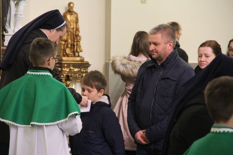 Okulice. Wprowadzenie relikwii bł. Edmunda Bojanowskiego