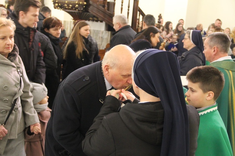 Okulice. Wprowadzenie relikwii bł. Edmunda Bojanowskiego