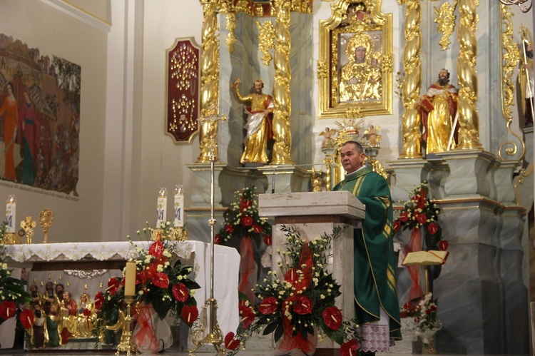 Okulice. Wprowadzenie relikwii bł. Edmunda Bojanowskiego