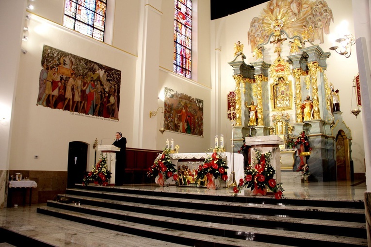 Okulice. Wprowadzenie relikwii bł. Edmunda Bojanowskiego