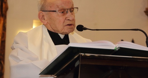 Średniego wzrostu, z miłym spojrzeniem. Wspomnienie bł. ks. Sopoćki
