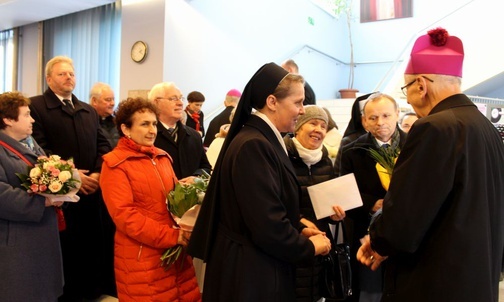 Kluczem jest służba