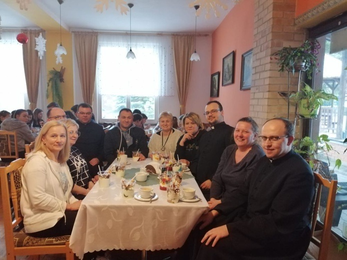 Zimowisko w Karpaczu dla dzieci i młodzieży z Nowej Rudy Słupca