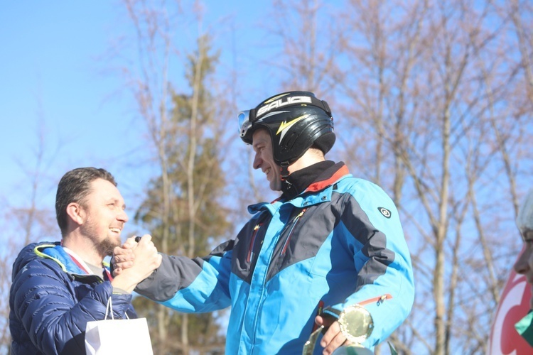 Ks. Marcin Mieszczuk na 23. Mistrzostwach Polski Księży i Kleryków w Narciarstwie Alpejskim