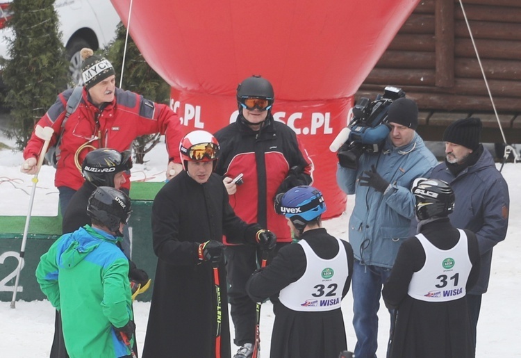 Ks. Marcin Mieszczuk na 23. Mistrzostwach Polski Księży i Kleryków w Narciarstwie Alpejskim