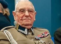 Mieszkający w Sławnie Józef Kwiatkowski jest jednym z ostatnich żyjących żołnierzy biorących udział w operacji wojskowej sprzed 75 lat.