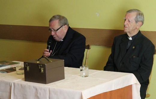 "Ewangelicy o Janie Pawle II" - bp Paweł Anweiler i ks. Andrzej Czyż w Ustroniu-Hermanicach