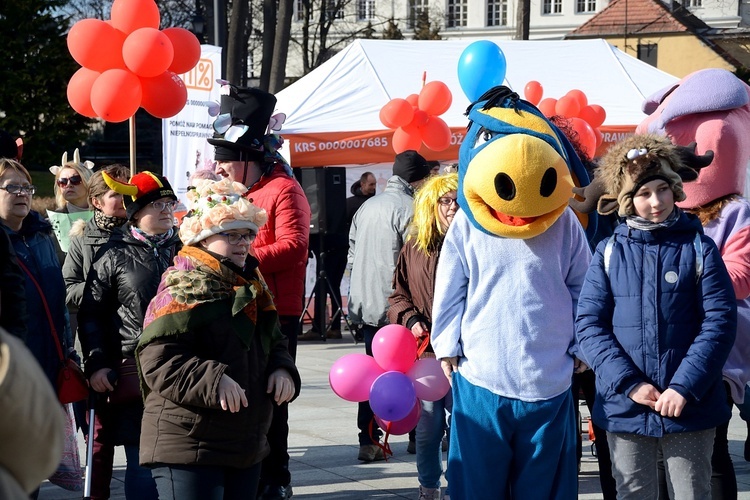 Karnawałowy korowód Fundacji "Dom"