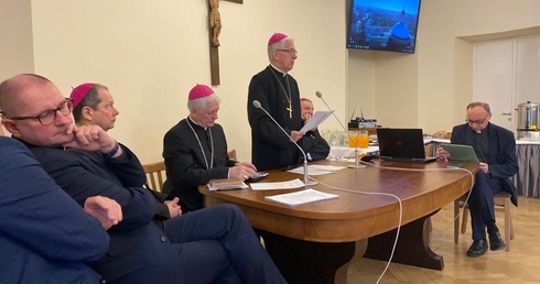 Abp Skworc do dziekanów: Czekają nas ważne wydarzenia