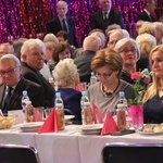 Seniorzy na balu w Radomiu