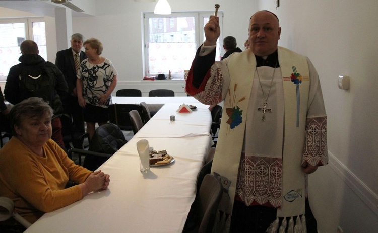 Bp Piotr Greger w Bielskim Towarzystwie Trzeźwości