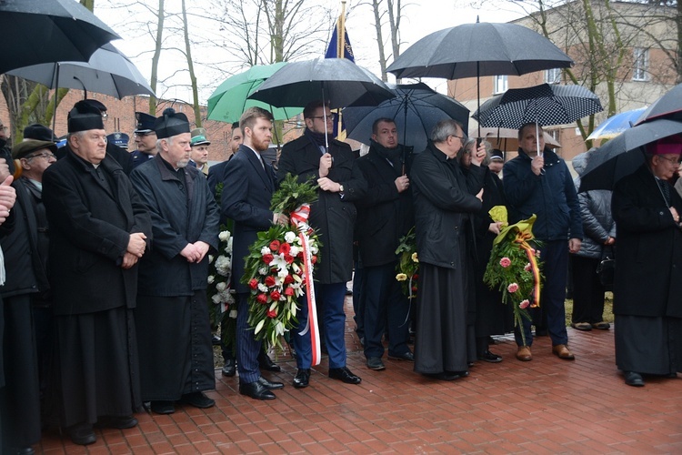 Racibórz. Upamiętnienie bł. ks. Ryszarda Henkesa