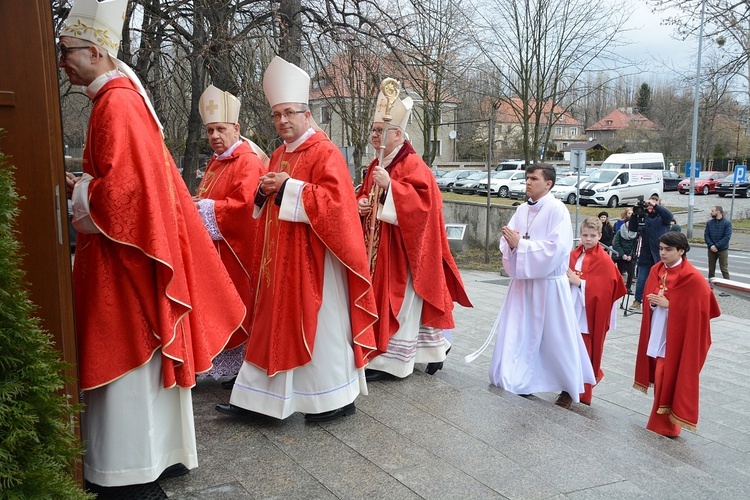 Racibórz. Upamiętnienie bł. ks. Ryszarda Henkesa