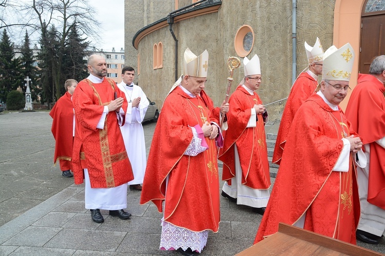 Racibórz. Upamiętnienie bł. ks. Ryszarda Henkesa