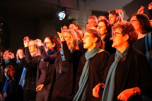 Bielski Chór Gospel dla Zimbabwe w kościele ewangelickim w Starym Bielsku