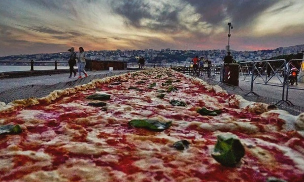 103-metrowa pizza 
