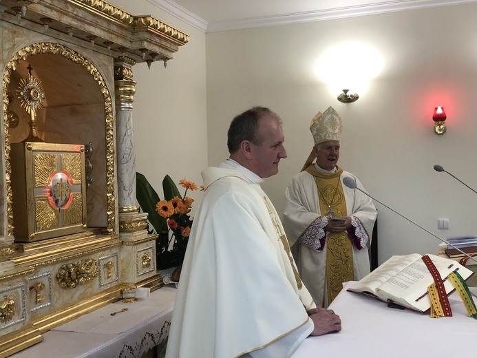 Poświęcenie kaplicy na Osiedlu XX-lecia w Ząbkowicach Śląskich