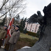 Po Mszy św. dalsze uroczystości odbędą się przy radomskim pomniku Żołnierzy Zrzeszenia Wolność i Niezawisłość.