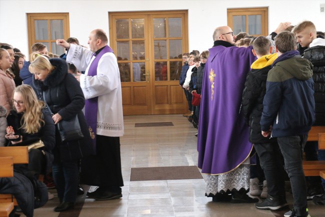 Rekolekcje szkolne u Matki Odkupiciela