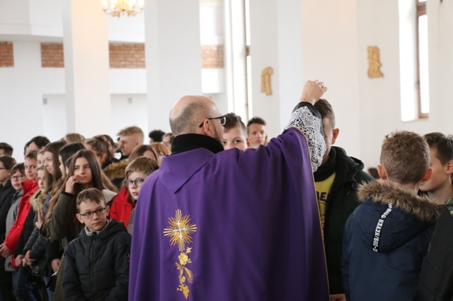 Rekolekcje szkolne u Matki Odkupiciela