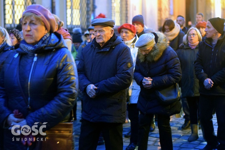 Procesja pokutna i Msza św. z obrzędem posypania głów popiołem