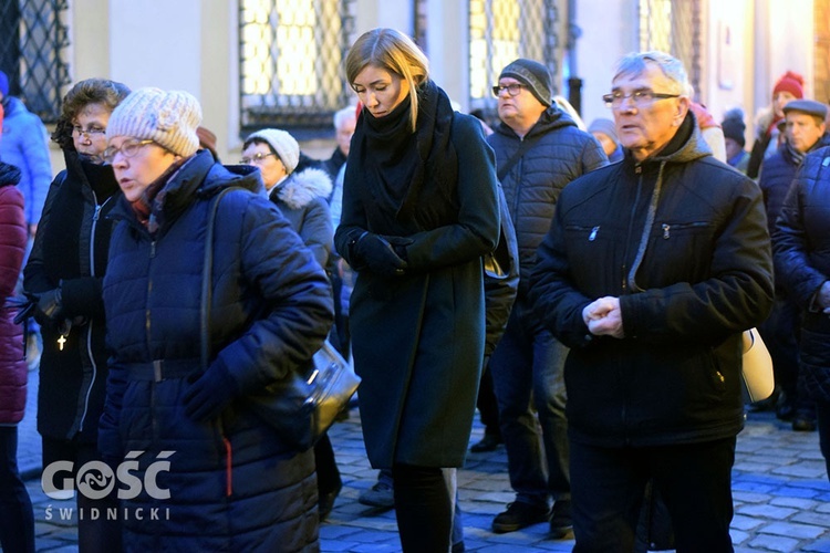 Procesja pokutna i Msza św. z obrzędem posypania głów popiołem