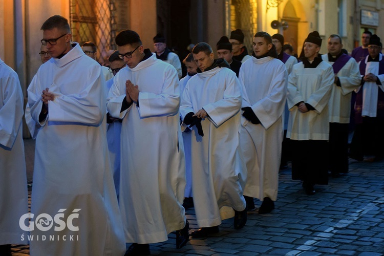 Procesja pokutna i Msza św. z obrzędem posypania głów popiołem