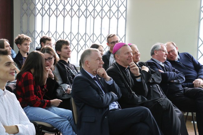 5 lat biskupiej posługi w obiektywie "Gościa Radomskiego AVE"