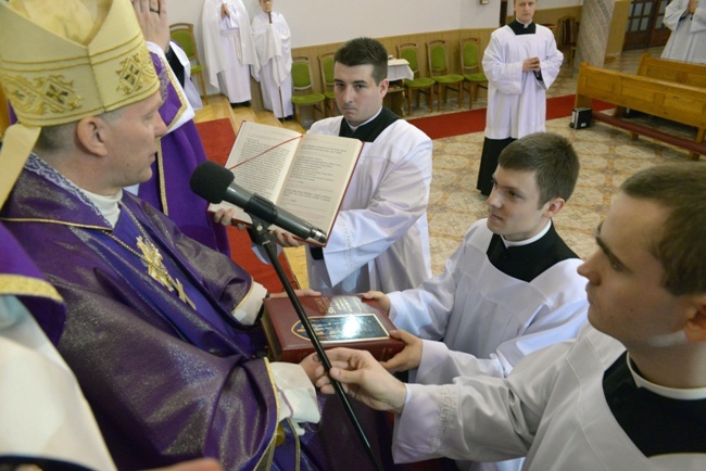 5 lat biskupiej posługi w obiektywie "Gościa Radomskiego AVE"