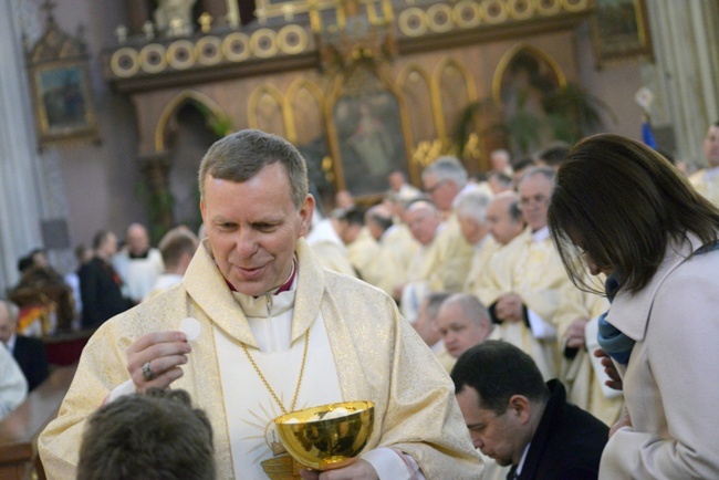 5 lat biskupiej posługi w obiektywie "Gościa Radomskiego AVE"