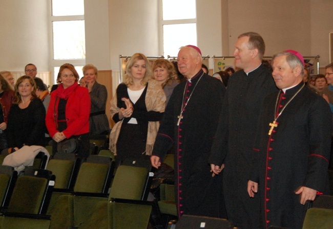 5 lat biskupiej posługi w obiektywie "Gościa Radomskiego AVE"